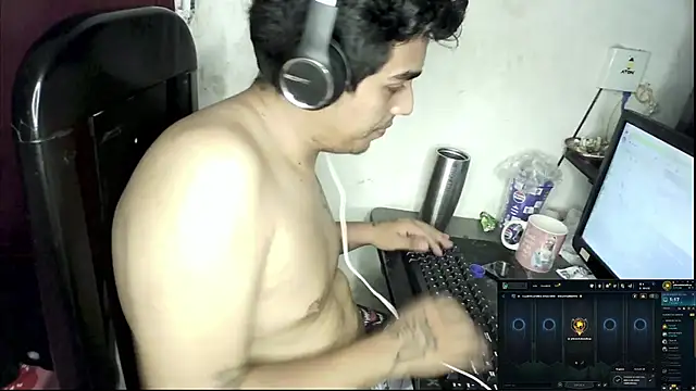 Webkamerová show pidemelabendi