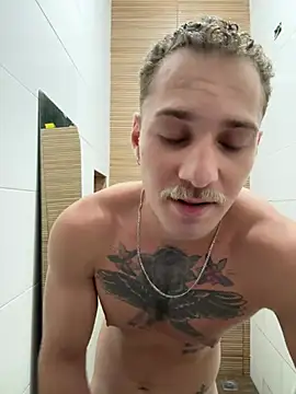 roberthrichardc Webcam-Show