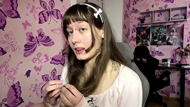 Show modela MarciaKenoyer na web-kameri
