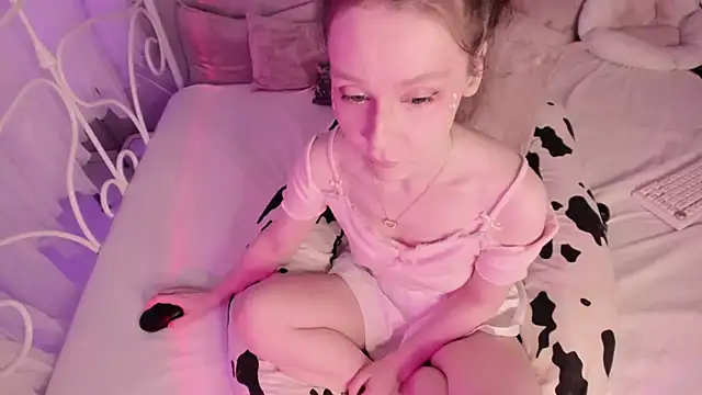 Meownomeow – webcam-show