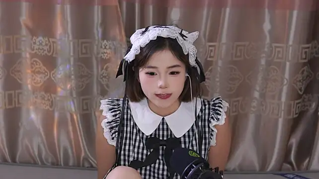 xiaolaopo's Live XXX Chat