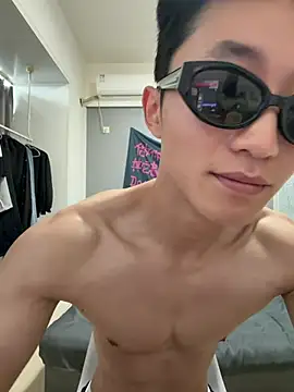 Pertunjukan Kamera Web SYT_AAAJIE