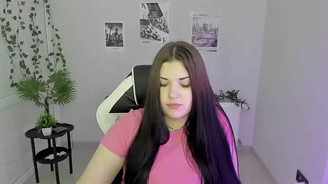 TinsleyPeach's Live XXX Chat