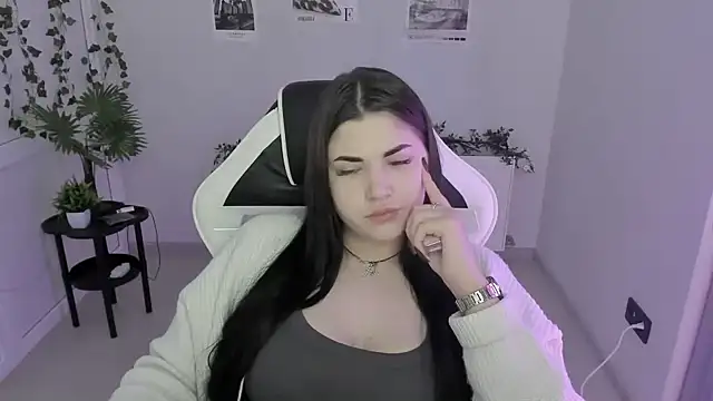 دردشة TinsleyPeach الجنسية المباشرة