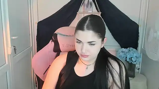 TinsleyPeach live XXX chat