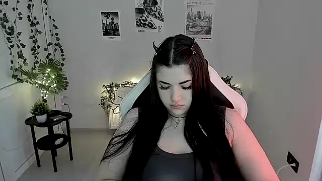 TinsleyPeach Live XXX-Chat
