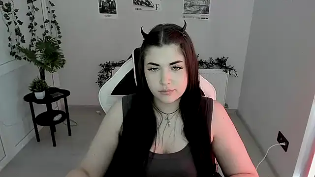 TinsleyPeach élő XXX-chatje