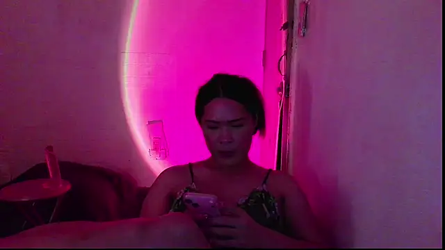 Tracy32si Pertunjukan Webcam