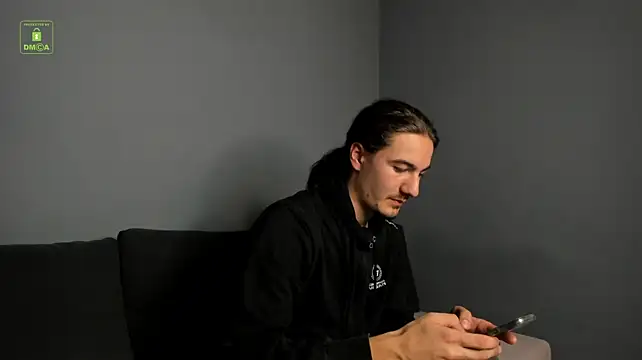 Dominic_Mercer's Webcam Show