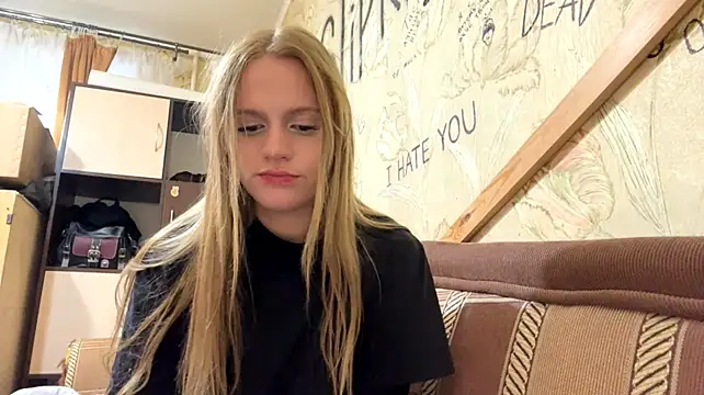 DollieMuhn's Webcam Show