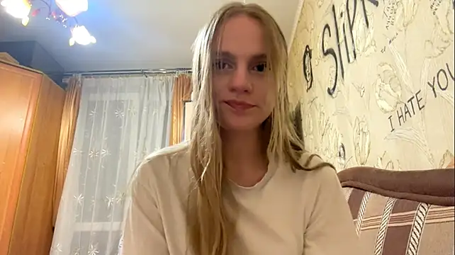 DollieMuhn's Webcam Show