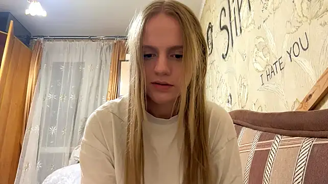 DollieMuhn's Live XXX Chat