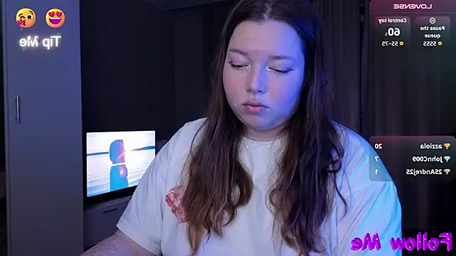 StellarCurse Show in webcam