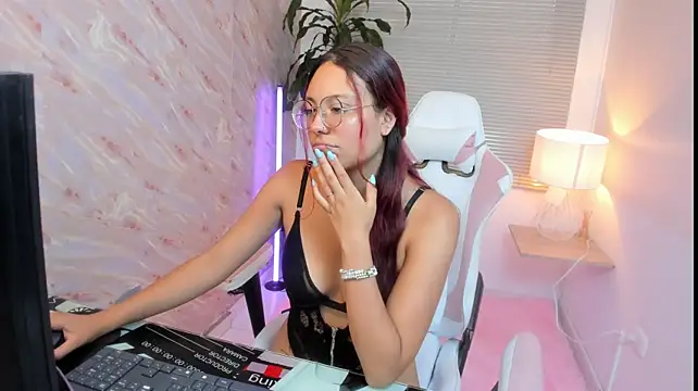 Dulcee_Gabby's Webcam Show