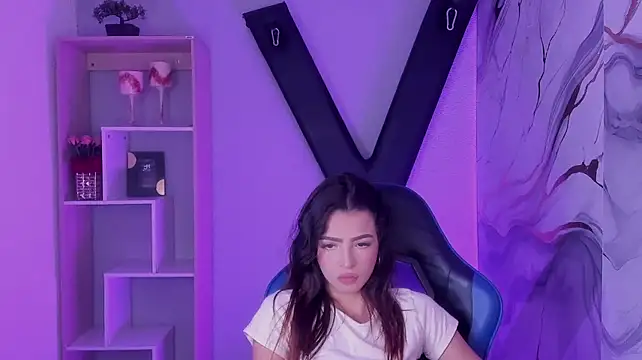 MiaMonroee1_ Webcam show