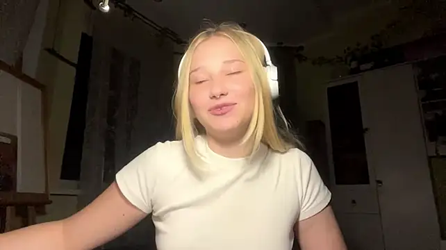 KayleighIacovone – webcam-show