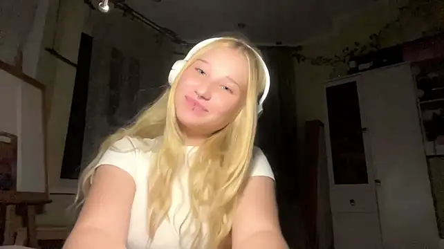 KayleighIacovone's Live XXX Chat