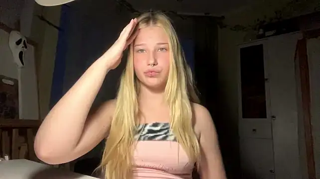 KayleighIacovone – webcam-show