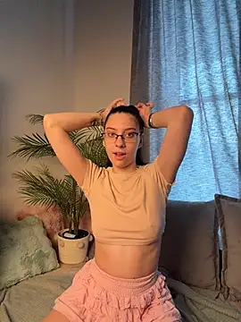 โชว์เว็บแคมของ LuluPeach_