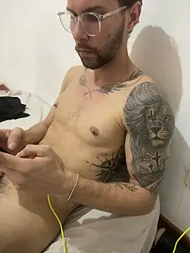 Show modela matteo_ivan na web-kameri