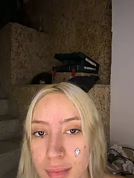 Elaine_montgomery_ Chat XXX in diretta