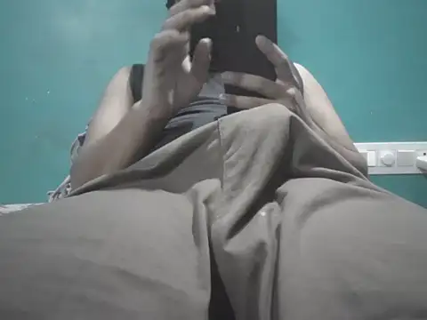 Show modela Rahul007ak47 na web-kameri