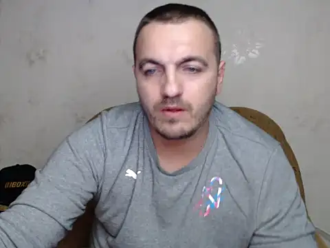 MasterTaylor webkamerás műsora