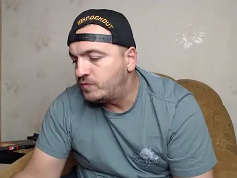 MasterTaylor: вебкам-шоу