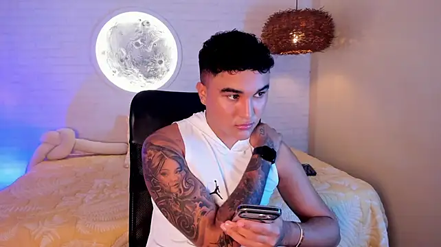 LuccaMoretti1 – webcam-show