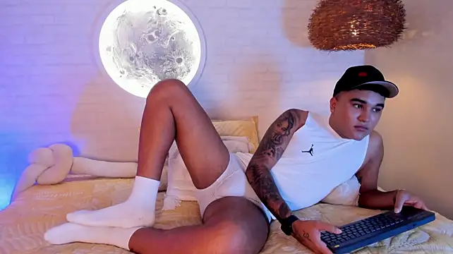 Вебкам-шоу LuccaMoretti1