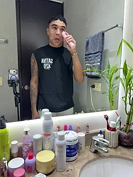 LuccaMoretti1 Webcamshow