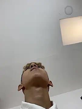 Webkamerová show edward_rueda