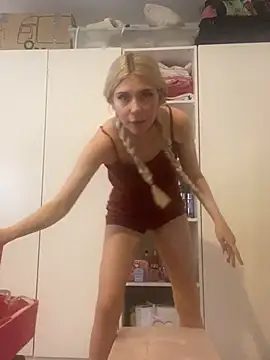 دردشة LeniBlond007 الجنسية المباشرة