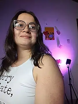 Chatroom XXX en direct de Lilith_cute_