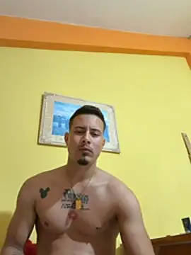 cubanito97 Show in webcam