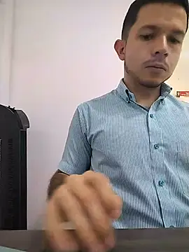 Sexmenfull webcam show