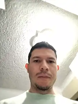 Show modela Sexmenfull na web-kameri