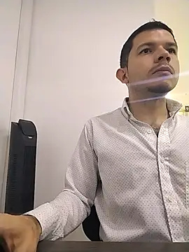 Show de Sexmenfull na webcam