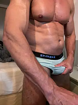 AlphaHunkDaddy Webcam show