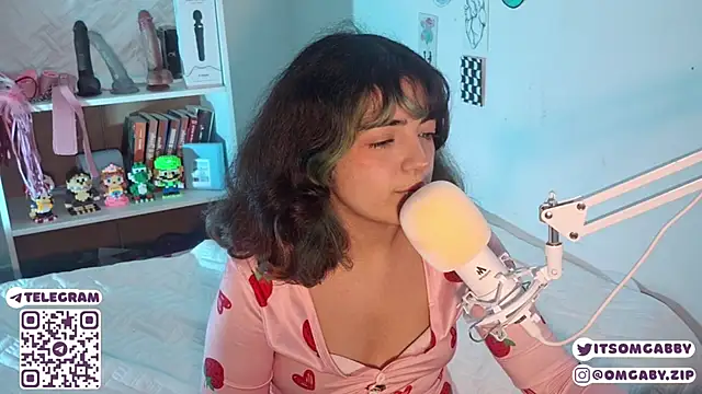 Show modela omgabby na web-kameri