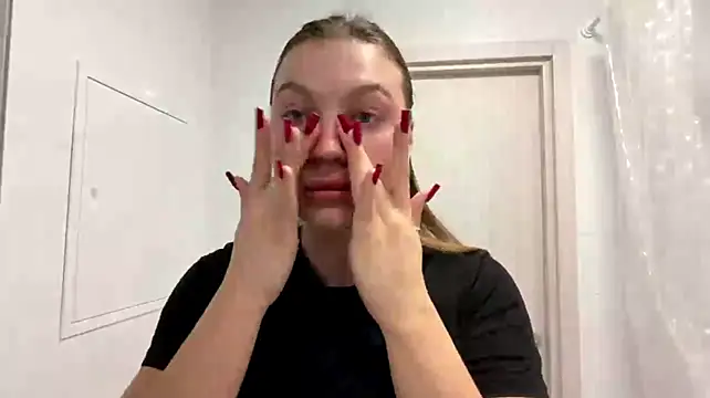 הופעת וובקאם של LetitiaNovack