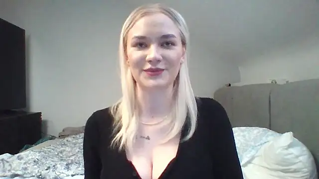 RoseSexyBlonde's Webcam Show