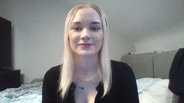 RoseSexyBlonde's Webcam Show