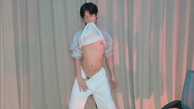 Lumi-ya's Webcam Show