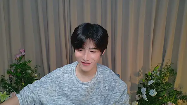 Lumi-ya 网络视讯表演