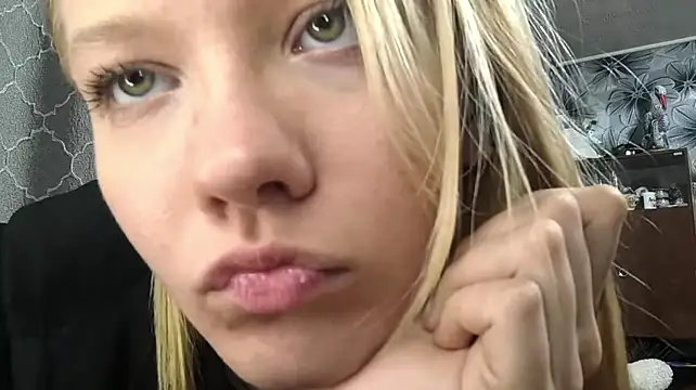 ElinDammrich Webcamshow