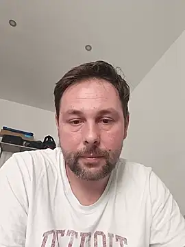 broots91's Webcam Show
