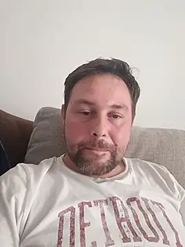 broots91's Webcam Show