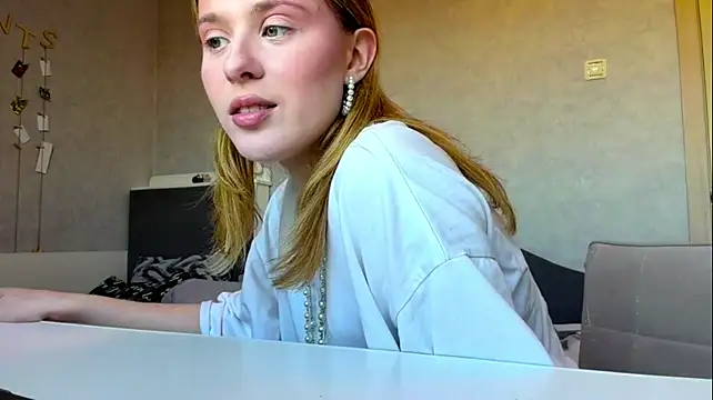 TawnyaMaga's Webcam Show