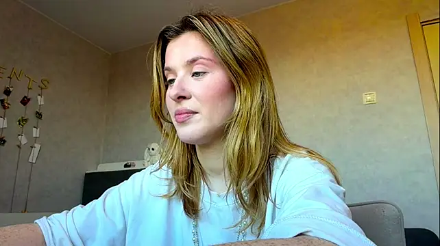 TawnyaMaga's Webcam Show